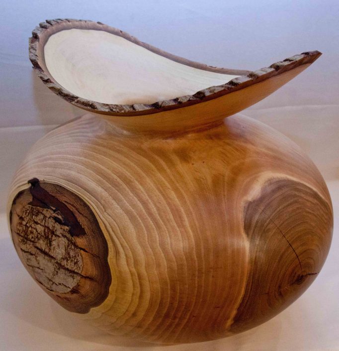 Vase Nussbaum groß1 (1 von 1)